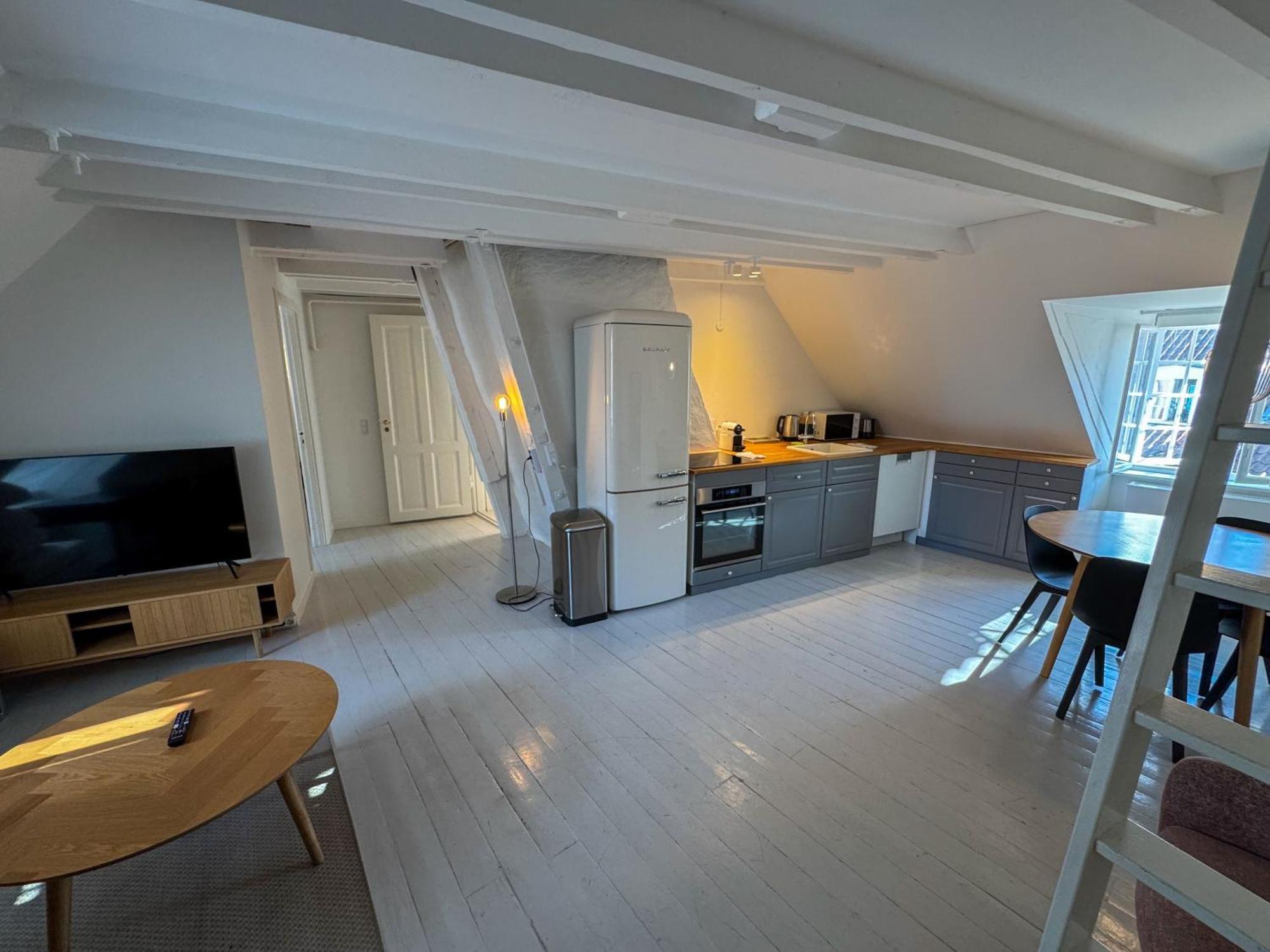 Cozy Apartments In Heart Of Copenhagen Near Stroget & Hojbro Plads מראה חיצוני תמונה